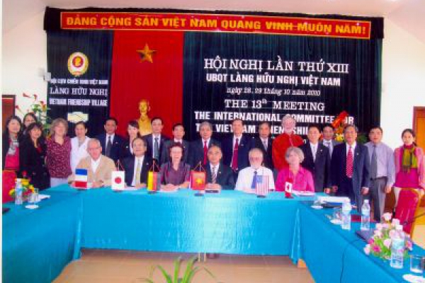 Hội nghị lần thứ 13 Uỷ ban Quốc tế về Làng Hữu Nghị Việt Nam